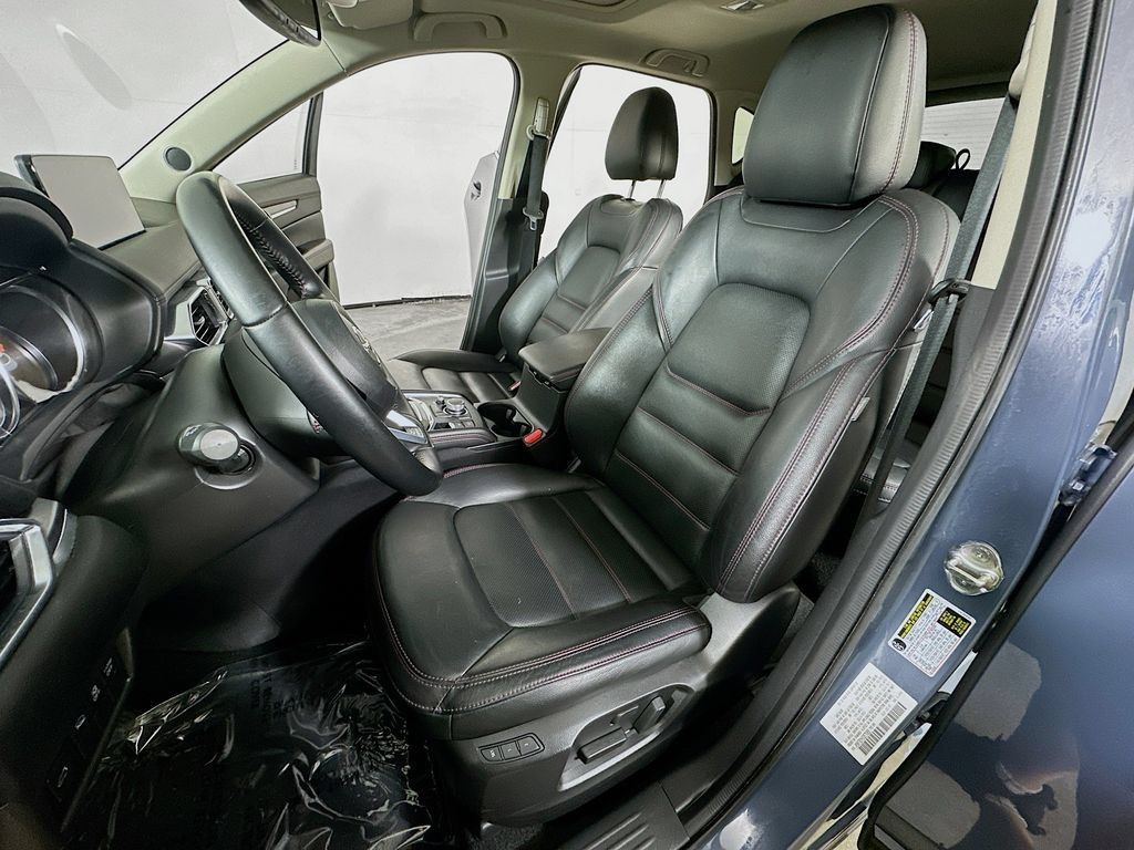 Used 2025 MAZDA CX-5 Carbon Edition AWD/4WD image 17