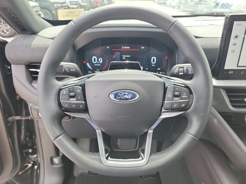 New 2026 Ford Explorer Platinum RWD image 29
