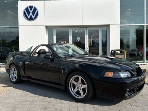 Used 2004 Ford Mustang Cobra RWD image 1