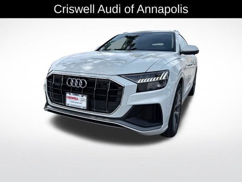 Used 2023 Audi Q8 Prestige AWD/4WD image 2