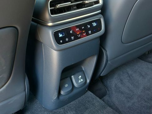 Used 2025 Genesis GV80 3.5T e-SC image 35