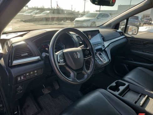 Used 2023 Honda Odyssey Touring image 18