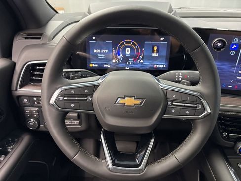 New 2026 Chevrolet Suburban Premier image 46