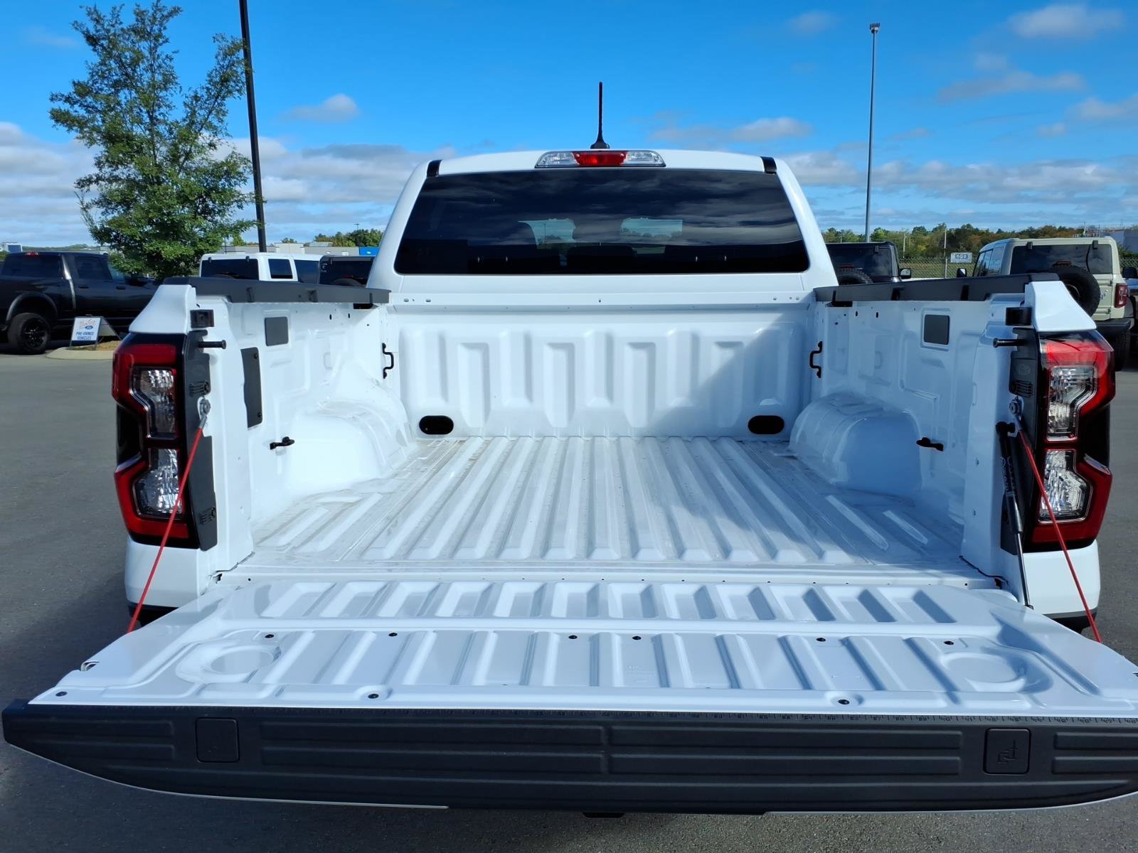 New 2026 Ford Ranger XLT w/ Trailer Tow Package RWD image 15