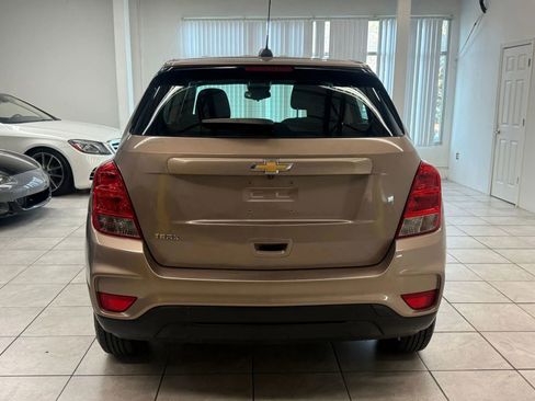 Used 2018 Chevrolet Trax LS image 8