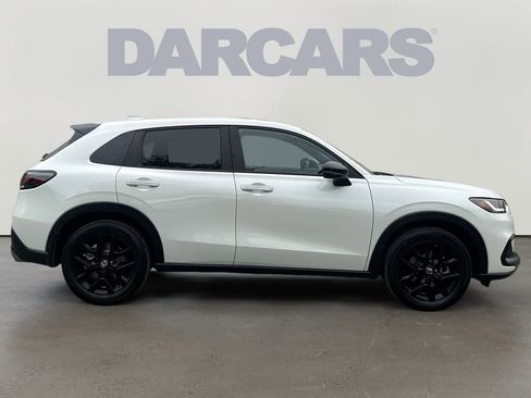 Certified 2024 Honda HR-V Sport image 8