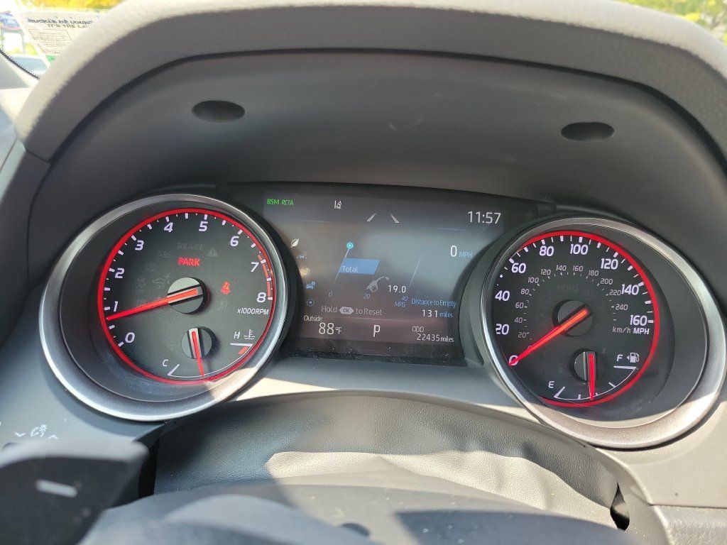 Used 2023 Toyota Camry XSE FWD image 33