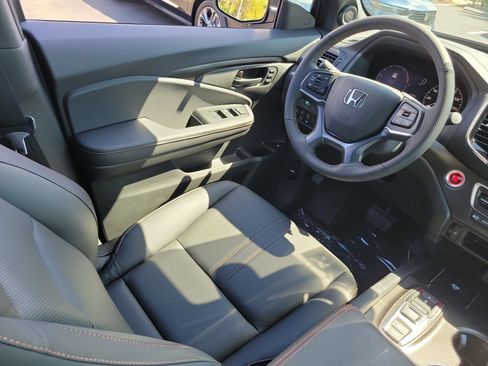 New 2026 Honda Ridgeline TrailSport image 3
