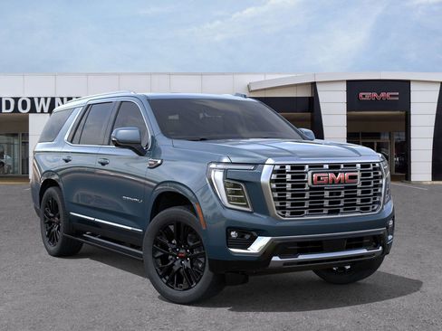 New 2026 GMC Yukon Denali w/ Sun & Power Step Package image 7