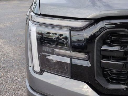 Used 2025 Ford F150 Lariat w/ FX4 Off-Road Package AWD/4WD image 9