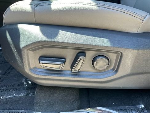 New 2026 Toyota Tundra SR5 AWD/4WD image 23
