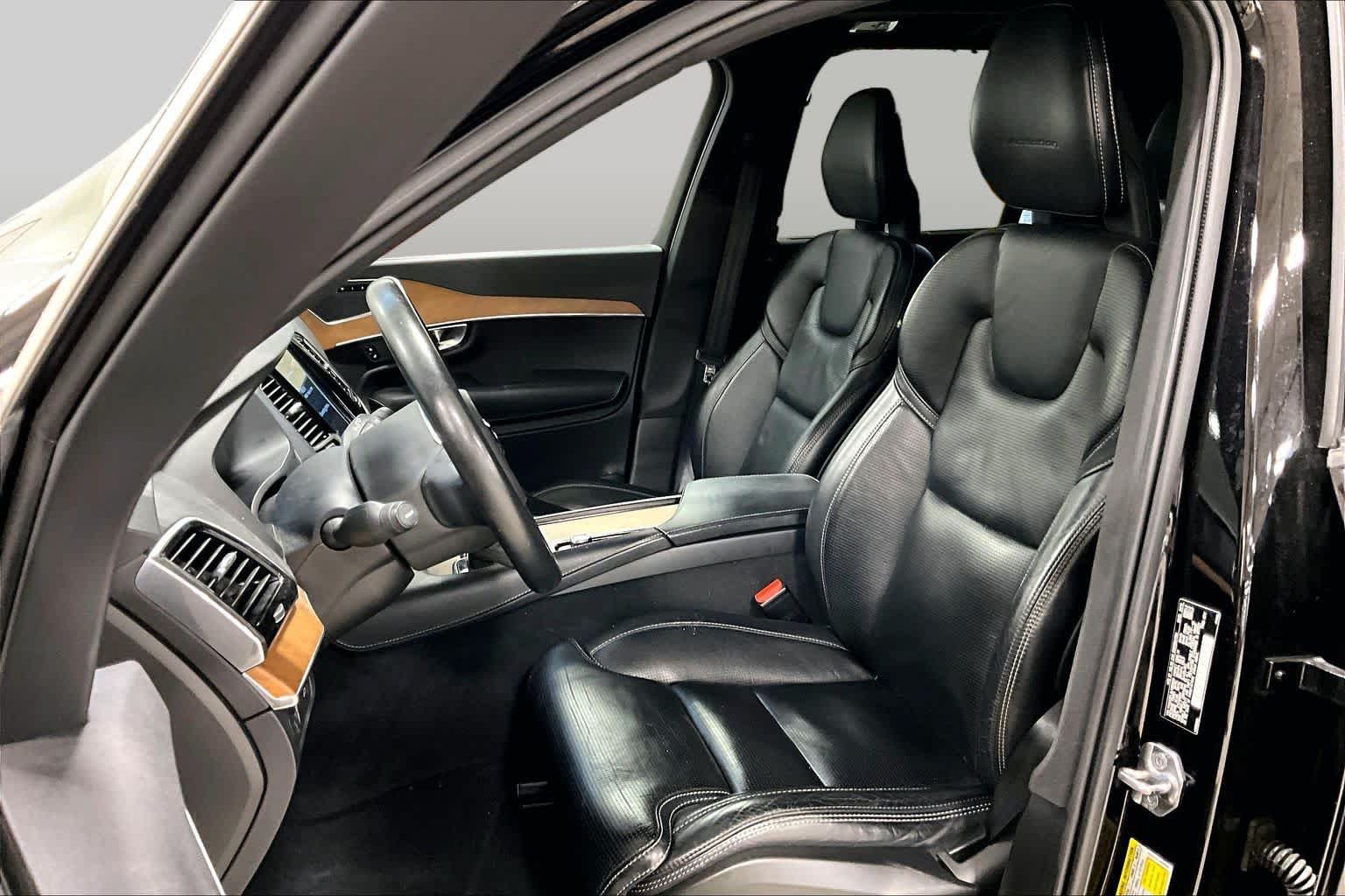 Used 2018 Volvo XC90 T6 Inscription w/ Convenience Package AWD/4WD image 9