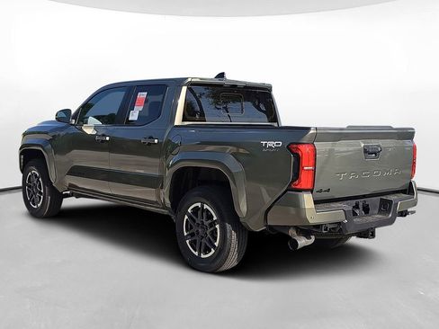 New 2026 Toyota Tacoma TRD Sport w/ TRD Sport Upgrade Package AWD/4WD image 6
