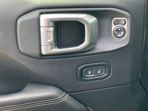 Certified 2020 Jeep Wrangler Unlimited Sahara image 49