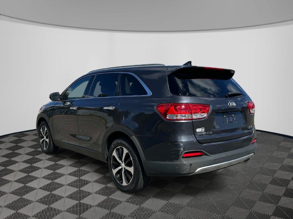 Used 2016 Kia Sorento EX w/ EX Premium Package FWD image 3