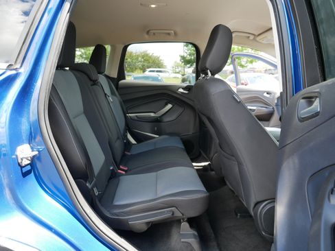 Used 2018 Ford Escape SE w/ Ford Safe & Smart Package AWD/4WD image 18