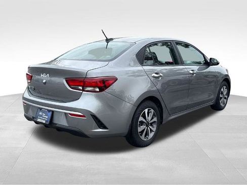 Used 2022 Kia Rio S w/ Technology Package FWD image 5