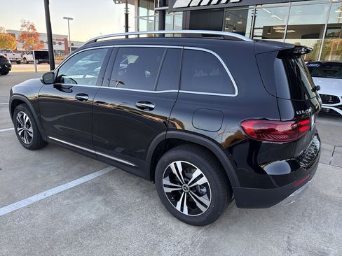 New 2026 Mercedes-Benz GLB 250 image 13