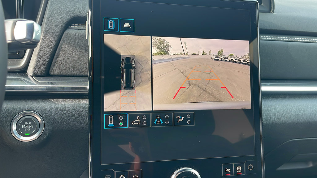 New 2027 GMC Terrain Elevation w/ Elevation Premium Package FWD image 18