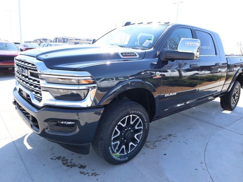 New 2026 RAM 2500 Limited image 12