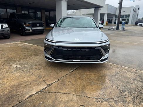 Used 2025 Hyundai Sonata SEL image 9