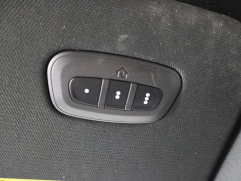 Used 2021 RAM 1500 Laramie AWD/4WD image 57