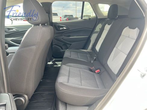 New 2026 Chevrolet Trax LS FWD image 12