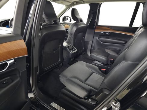 Used 2023 Volvo XC90 B6 Plus w/ Protection Package Premier AWD/4WD image 29