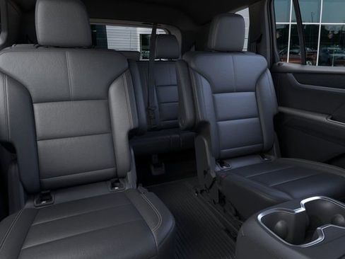 New 2026 GMC Acadia Elevation w/ Elevation Premium Package AWD/4WD image 17