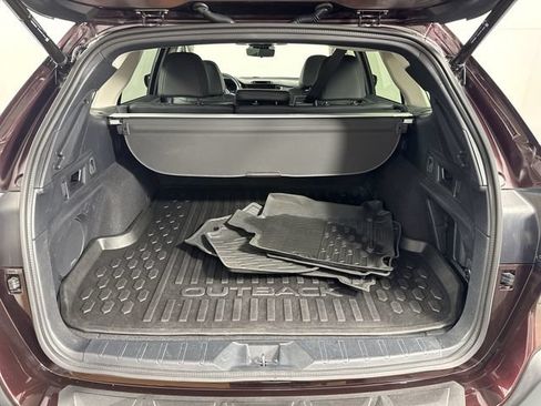 Used 2024 Subaru Outback Touring AWD/4WD image 33