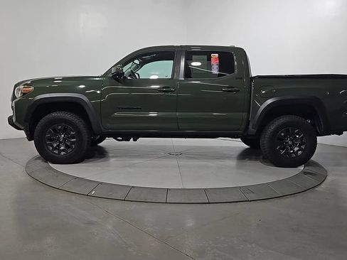 Used 2021 Toyota Tacoma SR5 w/ Trail Edition AWD/4WD image 2