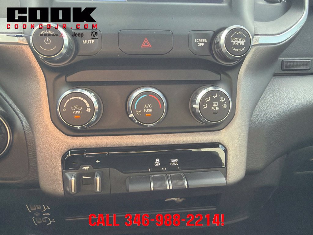Used 2024 RAM 2500 Big Horn AWD/4WD image 19