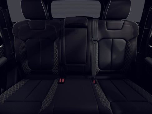 New 2026 Jeep Grand Cherokee Summit w/ Obsidian Package image 3