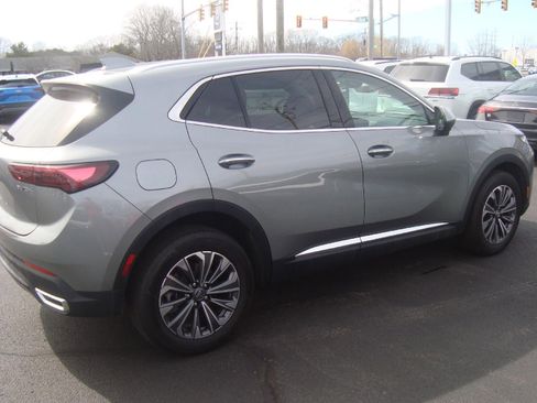 Used 2025 Buick Envision Preferred image 4