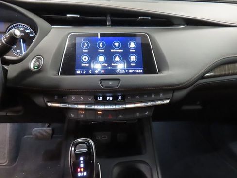 Certified 2023 Cadillac XT4 Premium Luxury image 26