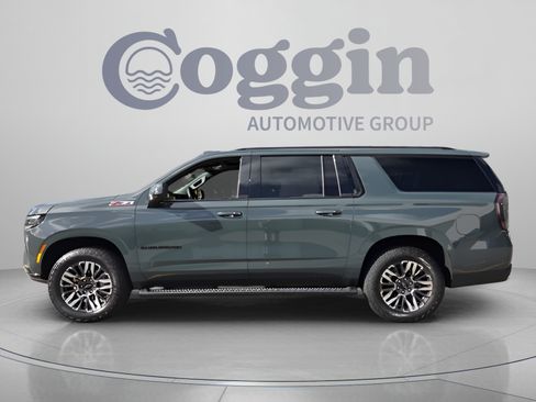 Used 2026 Chevrolet Suburban Z71 AWD/4WD image 2