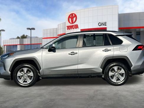 Certified 2022 Toyota RAV4 LE image 9