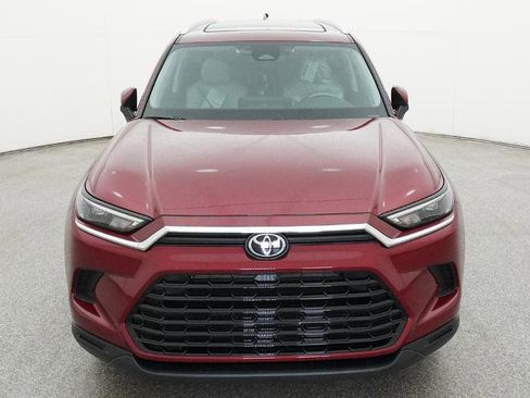 Used 2026 Toyota Grand Highlander XLE image 10