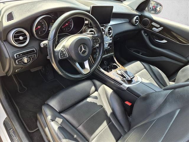 Used 2016 Mercedes-Benz GLC 300 image 9