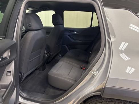 Used 2026 Chevrolet Equinox LT FWD image 16