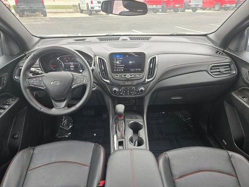 Certified 2023 Chevrolet Equinox RS w/ RS Leather Package AWD/4WD image 15