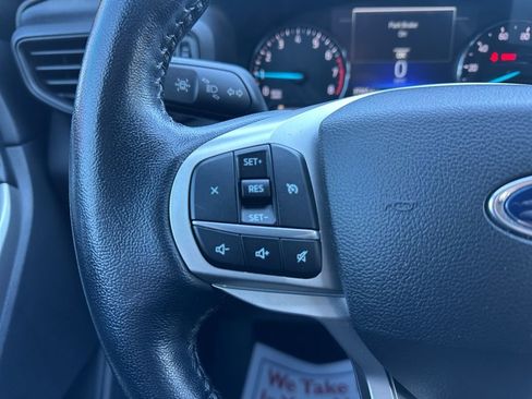 Used 2022 Ford Explorer XLT w/ Class IV Trailer Tow Package image 29