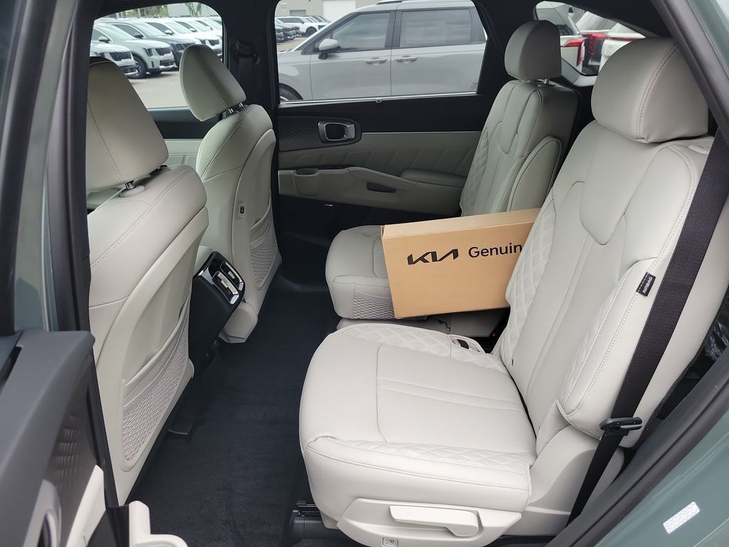 New 2026 Kia Sorento SX Prestige AWD/4WD image 16