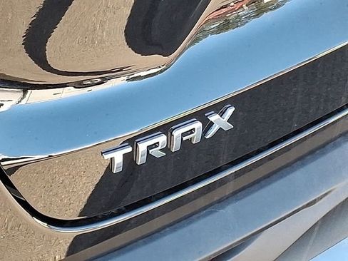 New 2026 Chevrolet Trax ACTIV w/ Sunroof Package image 11