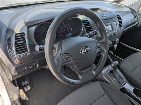 Used 2015 Kia Forte LX w/ Popular Package FWD image 10