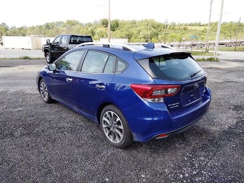 Used 2022 Subaru Impreza 2.0i Limited AWD/4WD image 3