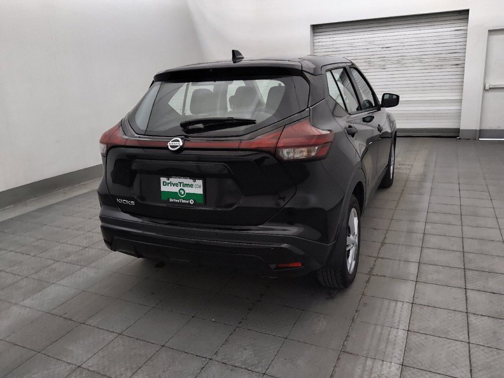 Used 2021 Nissan Kicks S FWD image 9