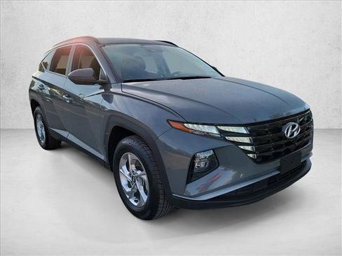 Used 2024 Hyundai Tucson SEL AWD/4WD image 3