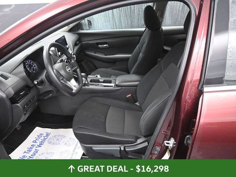 Used 2024 Nissan Sentra SV image 28