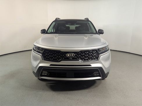 Used 2021 Kia Sorento SX Prestige image 2